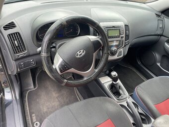 Hyundai i30 1,4 - 80kw, Benzín - 9