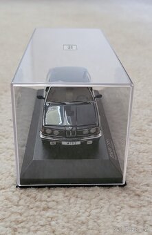 Minichamps auto BMW 735i "Feuerwehr München" 1:43 - 9