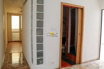 Predaj 2-izb.bytu s loggiami vo vyhľadávanej lokalite-Detve. - 9