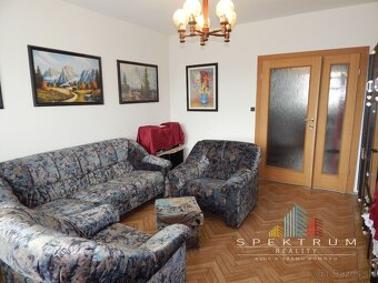 SPEKTRUM REALITY- Na Predaj 3-izbový byt, 72 m2 s loggiou, P - 9