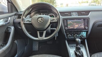 Škoda Octavia Combi 1.6 TDI 115k Drive DSG - 9