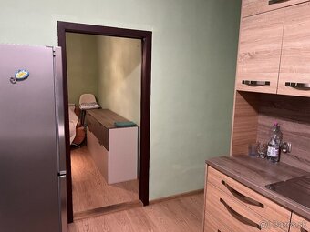 💥 Trojizbový byt, kde má pokoj adresu – loggia a ticho - 9