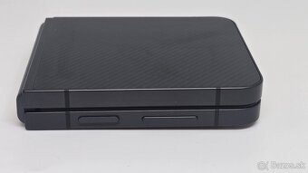 Samsung Galaxy Z Flip6 512GB - 9