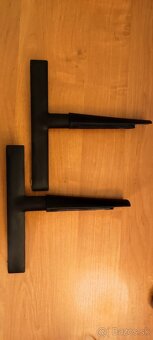 diely z tv Samsung 50AU8072 - 9