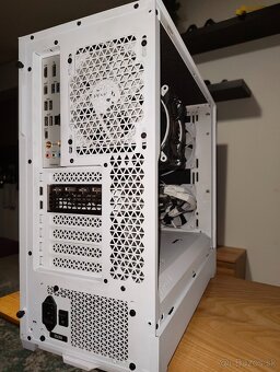 Intel i5-13600KF / GIGABYTE RTX 3060 Ti OC / 32GB RAM DDR5 - 9