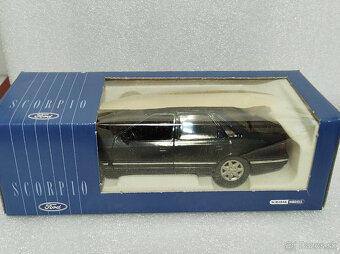 1:24 Ford Scorpio - 9