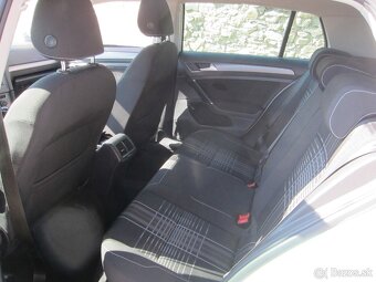 VW Golf 2.0 TDI 4motion, 159.979 km - 9