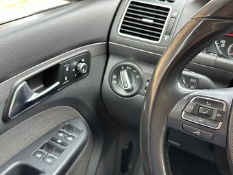 Volkswagen Touran 1.6TDI DSG - 9