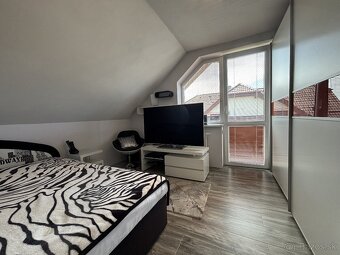 PREDAJ, NADŠTANDARDNY RODINNÝ DOM, SVIT - 9