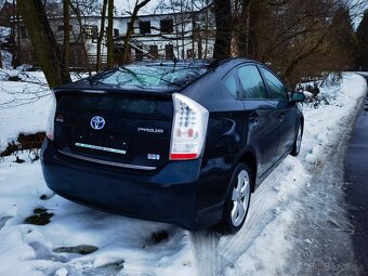 Toyota Prius 2010. Hybrid LPG 1.8 - 9