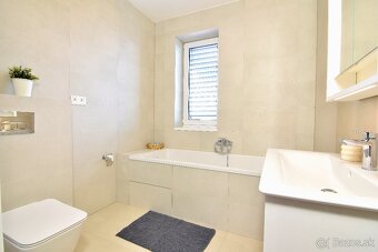 Nový nezariadený 4izb byt 3 balkóny pivnica parkovanie Nitra - 9