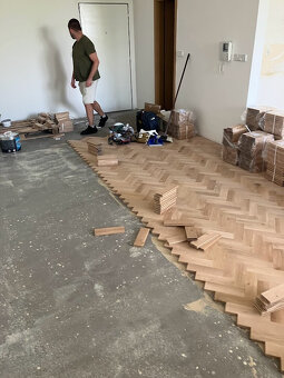 Brúsenie, tmelenie, lakovanie parkiet Levice - 9