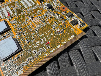 Grafická karta pre Notebooky - ATI RADEON - 9