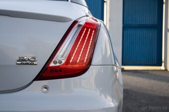 Jaguar XJ R 3.0 V6 250 kW - 9