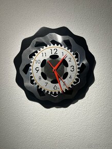 Hodinky , motohodinky, dielňa , - 9