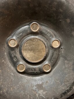 Dobrý deň, predám tieto plechové disky 5x112 octavia 2 - 9