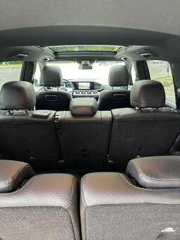 Mercedes-Benz GLS 400d 4MATIC AMG 7 - miestné - 9