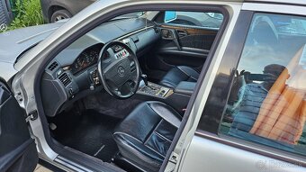 Mercedes W210 E240 V6 Avantgarde - 9