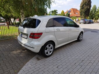 Mercedes Benz B 180cdi - 9