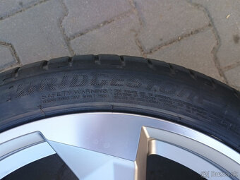 Orig. letná sada Audi R19 + Bridgestone 255/35 R19 - 9