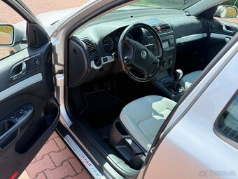 Škoda Octavia, 2,0Tdi SCOUT 4x4 Laurin&klement - 9