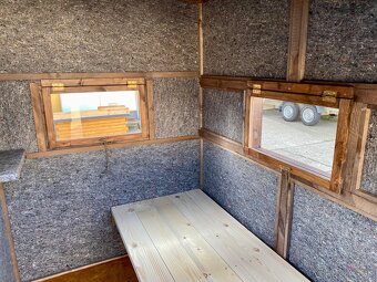 Posed Delux + podstavec Akcia komplet - 9