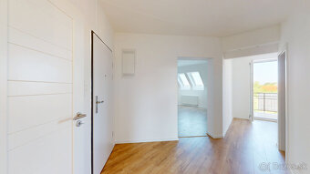 Moderný 2-izbový byt s priestrannou loggiou v projekte Polia - 9