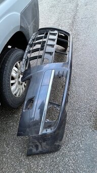 Predný plastový nárazník Audi A6 4F0807437E - 9