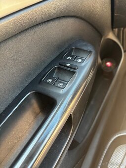 Škoda octavia II combi 2.0tdi - 9