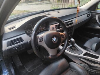 BMW 330 Xd E91 - 9