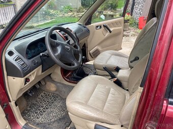 Nissan Terranova 2 - 9