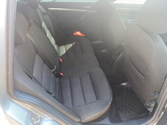 Škoda Octavia 2.0 TDI Elegance - 9