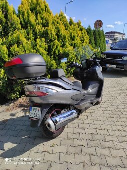 Suzuki Burgman AN 400 - 9