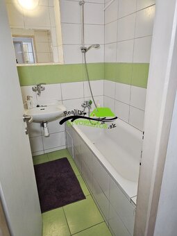 Prenájom – jednoizbový byt v centre Senice - 9