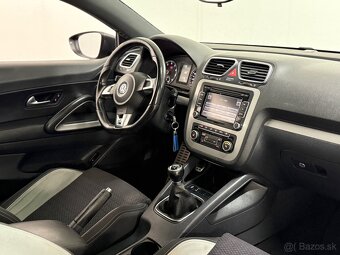 VW Scirocco R-line 1.4 tsi 160 koní 2012.r.v - 9