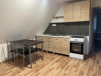 Prenájom 2,5 izbového bytu pri centre TN - 9