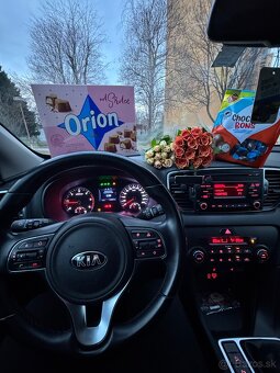 KIA SPORTAGE 1.7 CRDi - 9