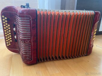 Heligonka Hohner Club lllM CF Trojhlas + kniha - 9