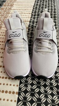 Nike Air Max Bella TR 5 - 9