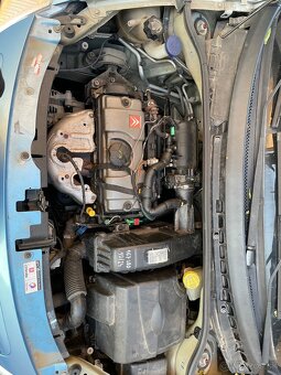 Citroën C3 1.1 na náhradné diely - 9