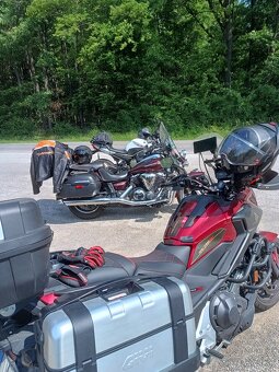 Yamaha XJ6 - 9