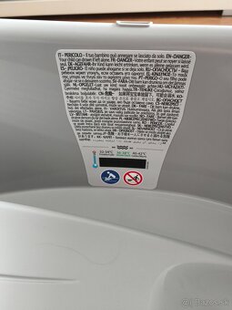 Chicco hip seat carrier plus vanička na kúpanie - 9
