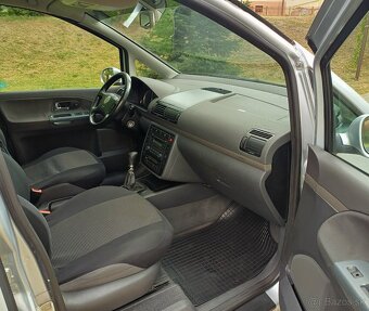 Volkswagen Sharan Facelift 1.9TDi 85Kw 4-Motion R.V.01/2007 - 9