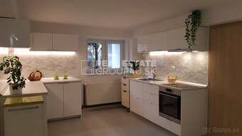 PRENÁJOM - VEĽKOMETRÁŽNY 2IZ BYT V RODINNOM DOME NA DEDOVCI - 9