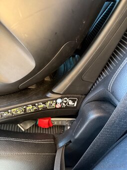 Detska autosedačka - 9