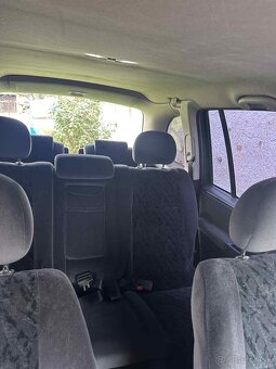 Opel Zafira 2.0 tdi - 9