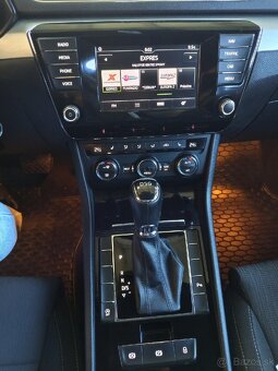 Škoda Superb III Combi 2.0TDI DSG - 9