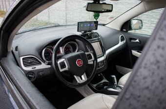 Fiat Freemont 2.0 MultiJet 4×4 A/T 7 miestne - 9