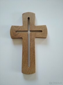 Madona, Ježíš , kříž, svícen, miska dřevořezba - 9