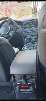 Peugeot 5008 - 9